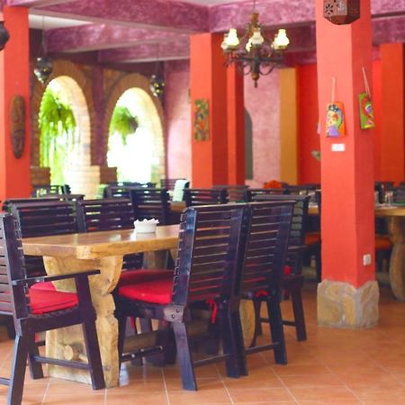 Hotel Ciudad Blanca Copán Buitenkant foto