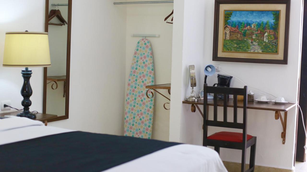 Hotel Ciudad Blanca Copán Buitenkant foto