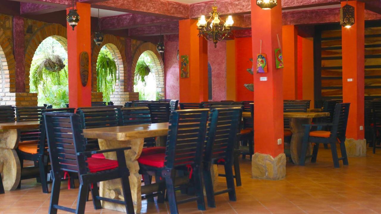 Hotel Ciudad Blanca Copán Buitenkant foto