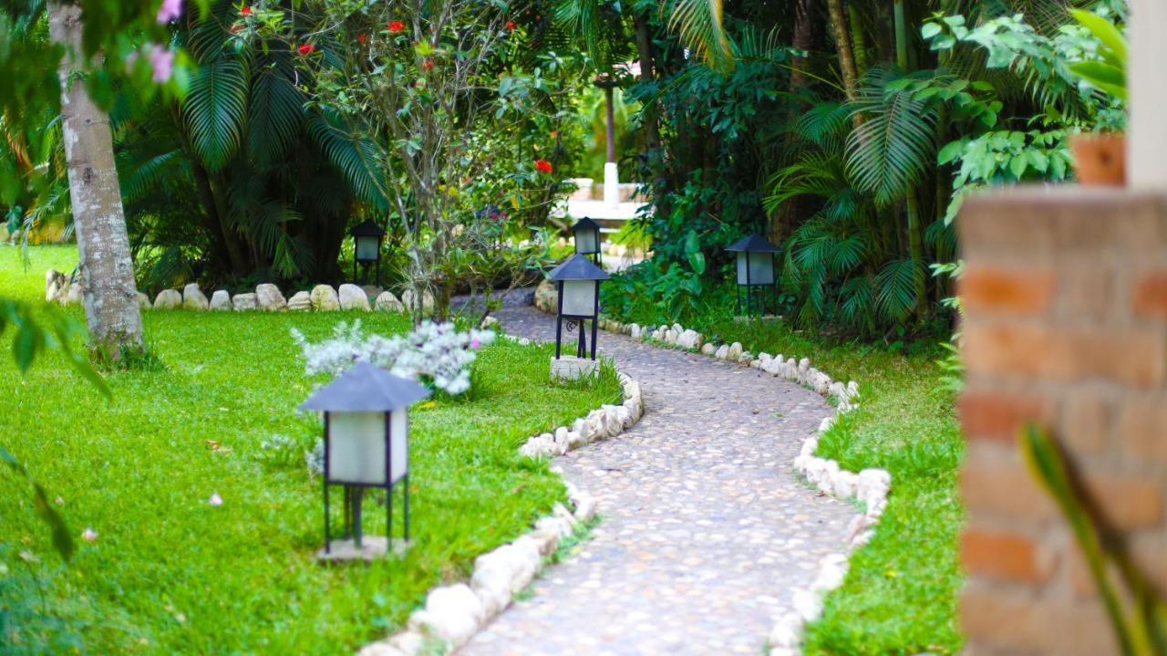 Hotel Ciudad Blanca Copán Buitenkant foto
